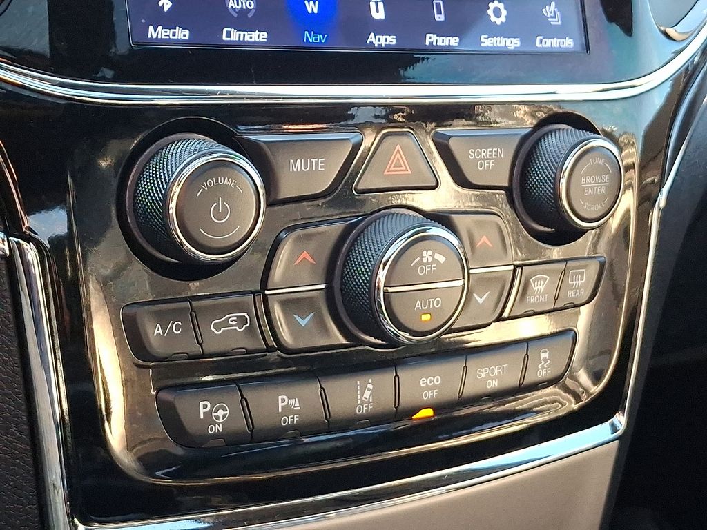 Thumbnail: 2019 Jeep Grand Cherokee - 22