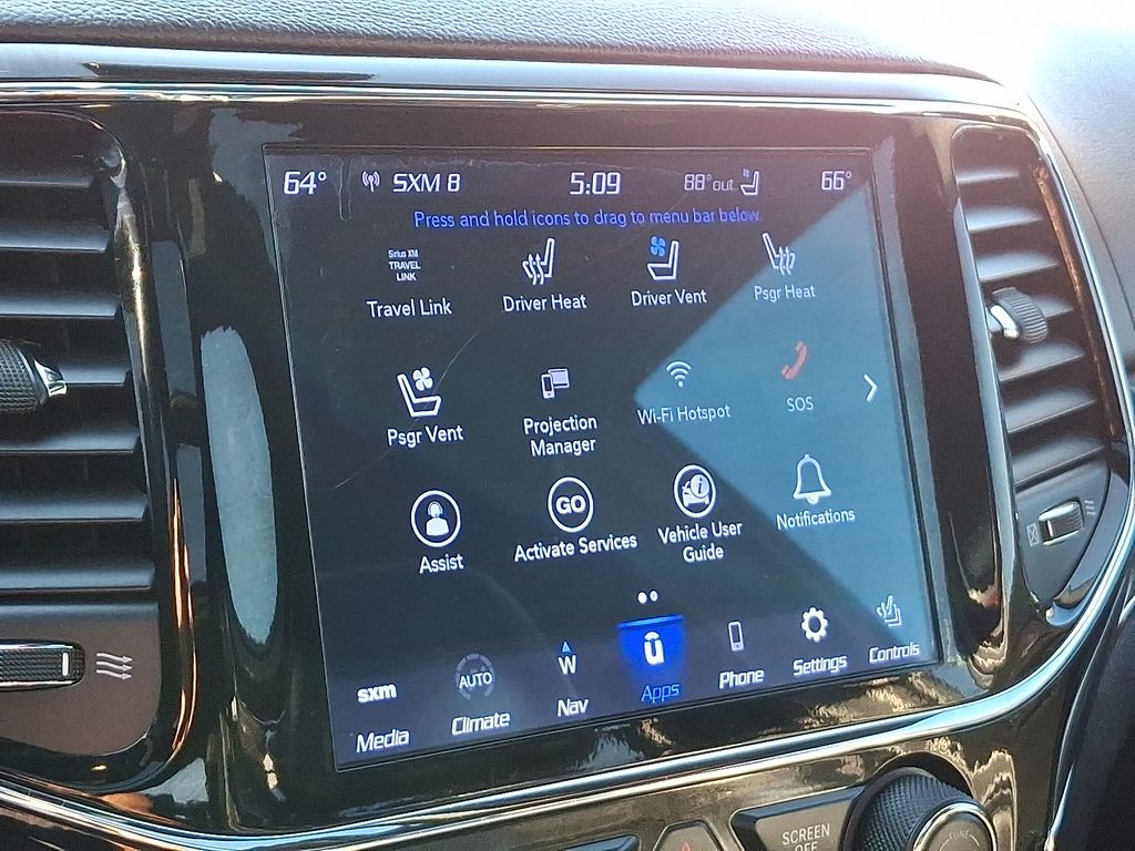 Thumbnail: 2019 Jeep Grand Cherokee - 25
