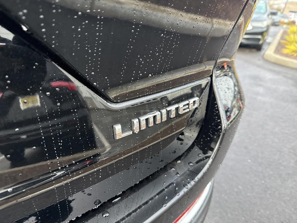 Thumbnail: 2023 Jeep Grand Cherokee - 19