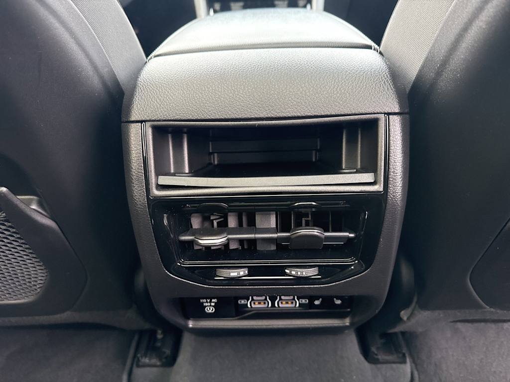 Thumbnail: 2023 Jeep Grand Cherokee - 25