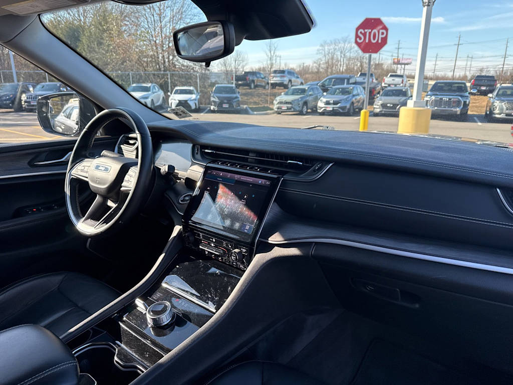 Thumbnail: 2021 Jeep Grand Cherokee L - 8