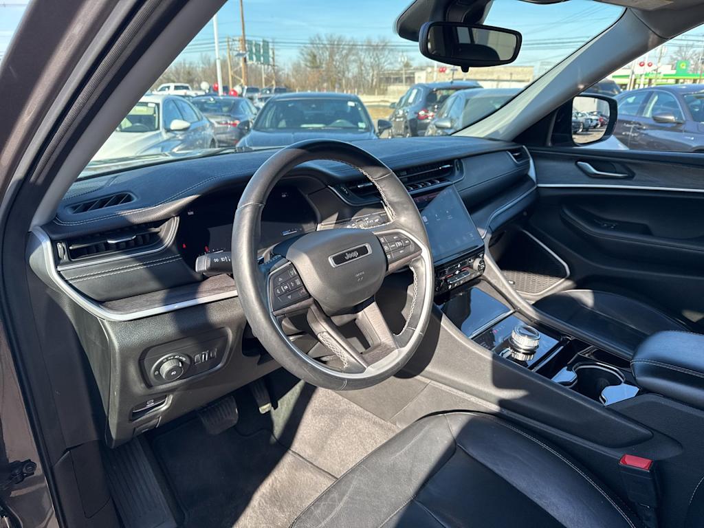 Thumbnail: 2021 Jeep Grand Cherokee L - 2