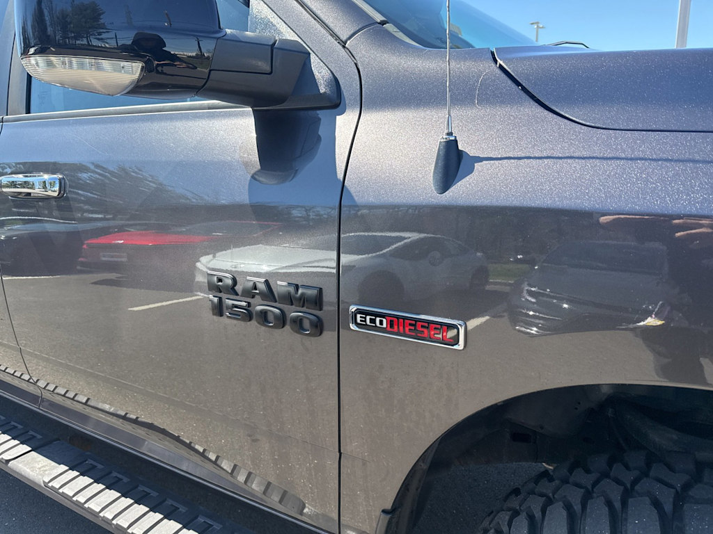 Thumbnail: 2015 RAM 1500 - 19