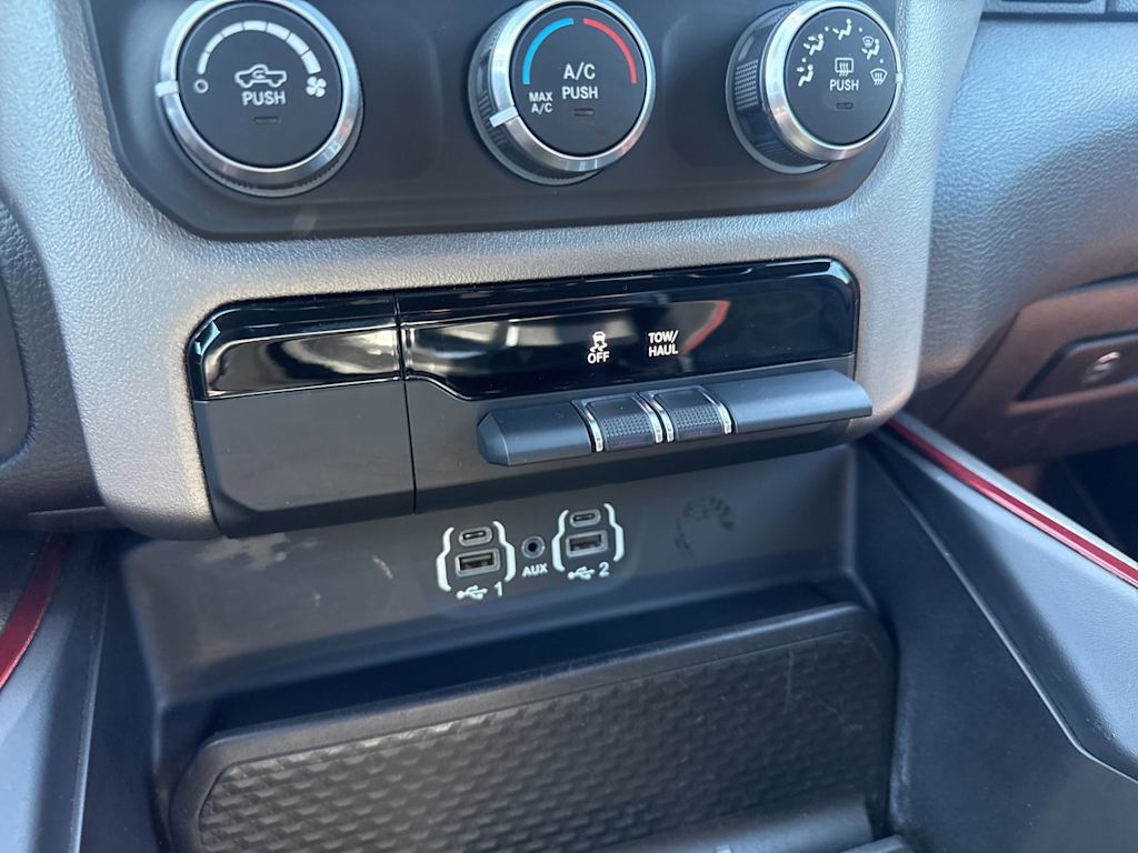 Thumbnail: 2019 RAM 1500 - 24
