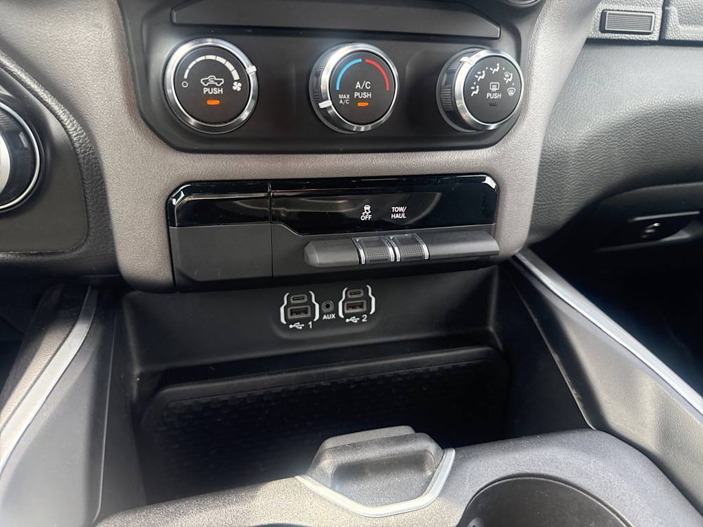 Thumbnail: 2022 RAM 1500 - 15