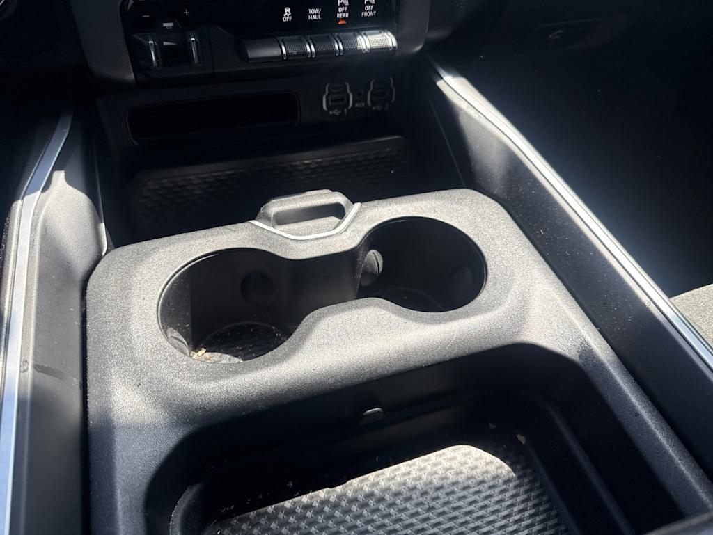 Thumbnail: 2020 RAM 1500 - 15