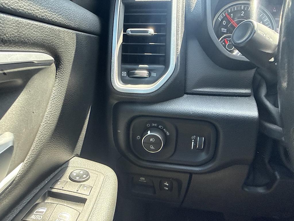 Thumbnail: 2020 RAM 1500 - 27
