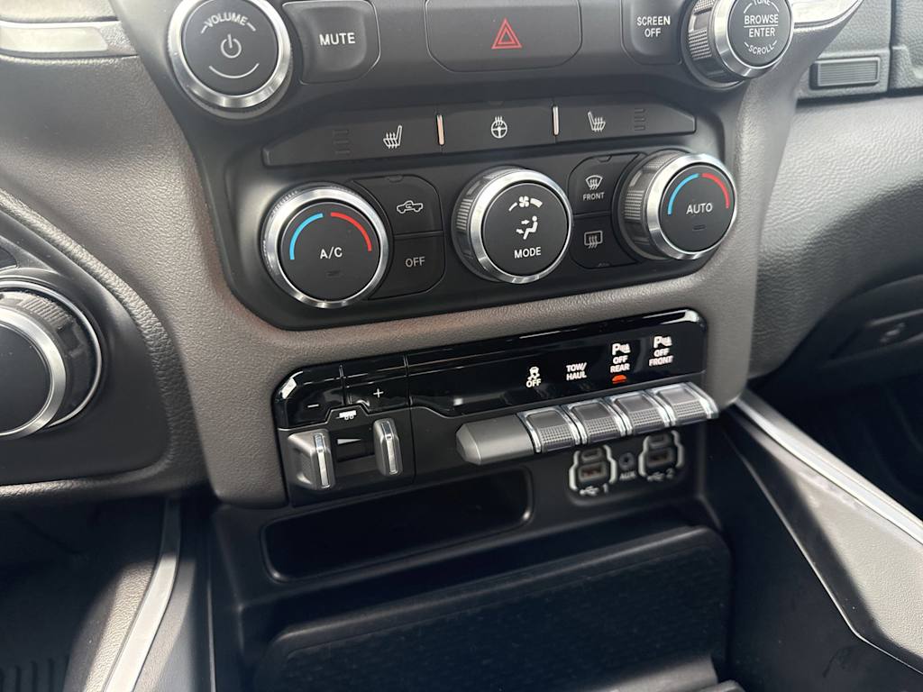 Thumbnail: 2020 RAM 1500 - 14