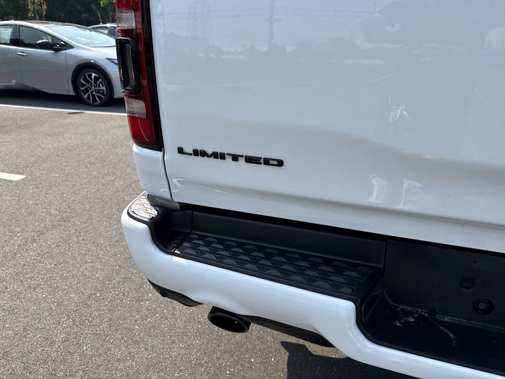 Thumbnail: 2024 RAM 1500 - 19