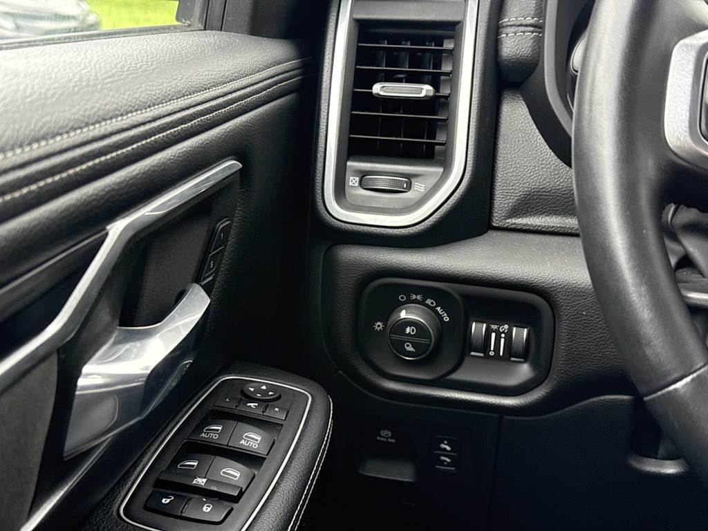 Thumbnail: 2023 RAM 1500 - 27