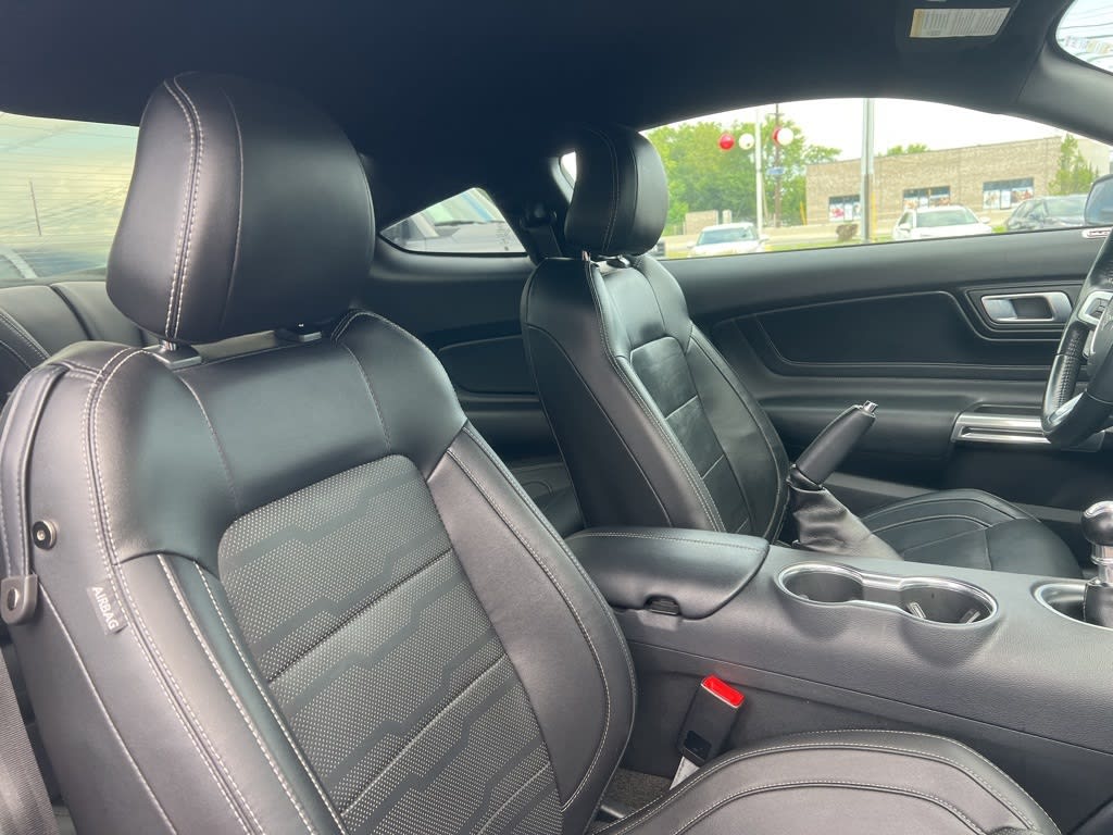 Thumbnail: 2018 Ford Mustang - 8