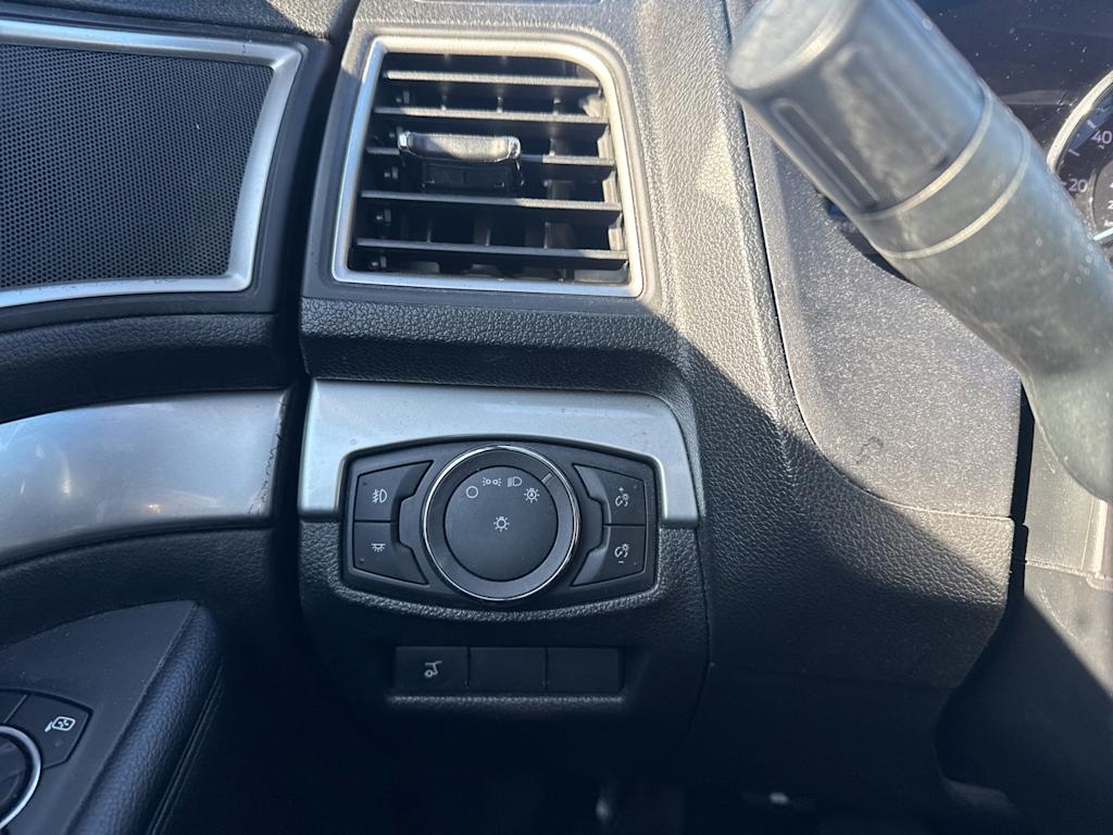 Thumbnail: 2017 Ford Explorer - 27