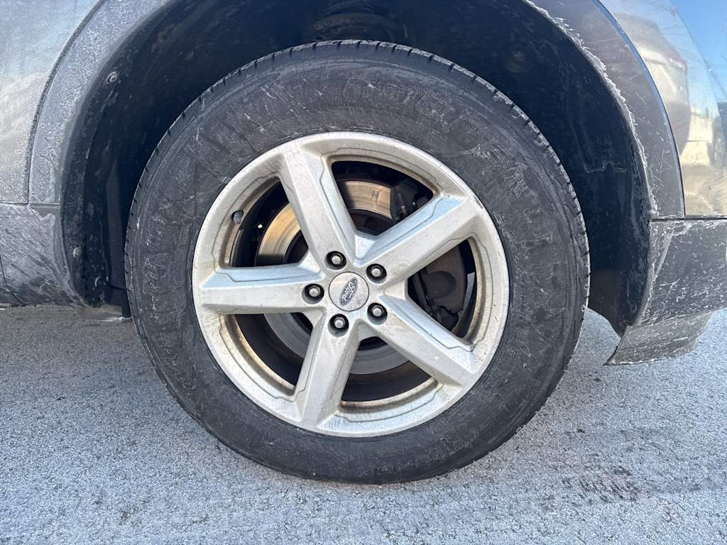 Thumbnail: 2017 Ford Explorer - 7