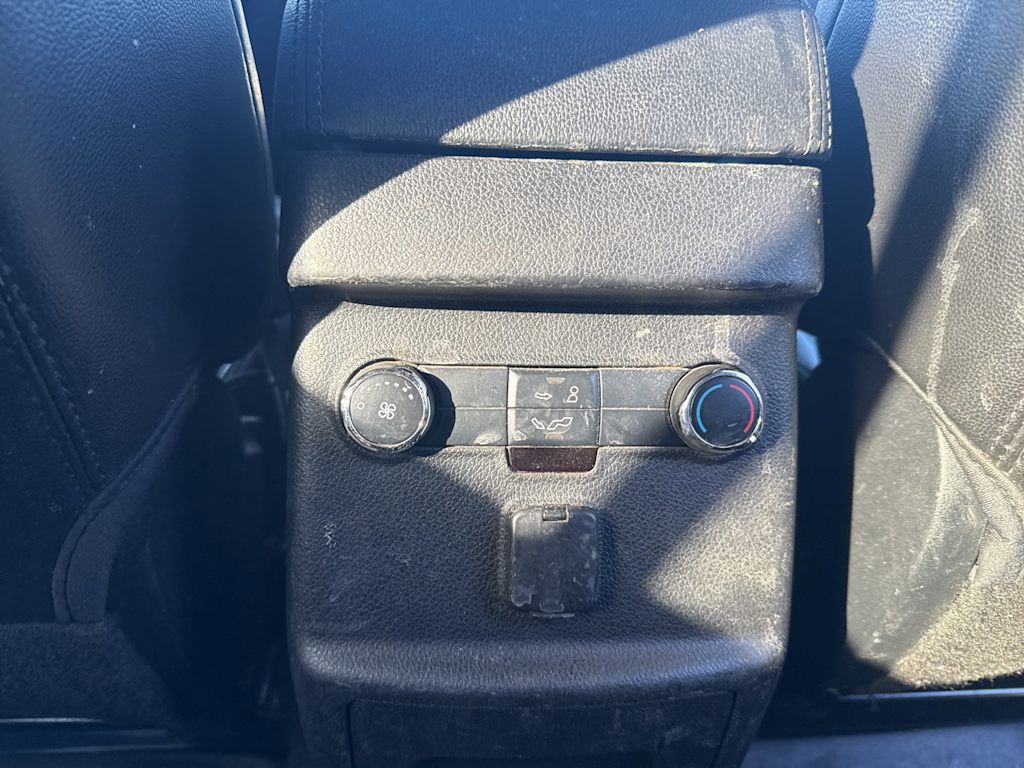 Thumbnail: 2017 Ford Explorer - 28