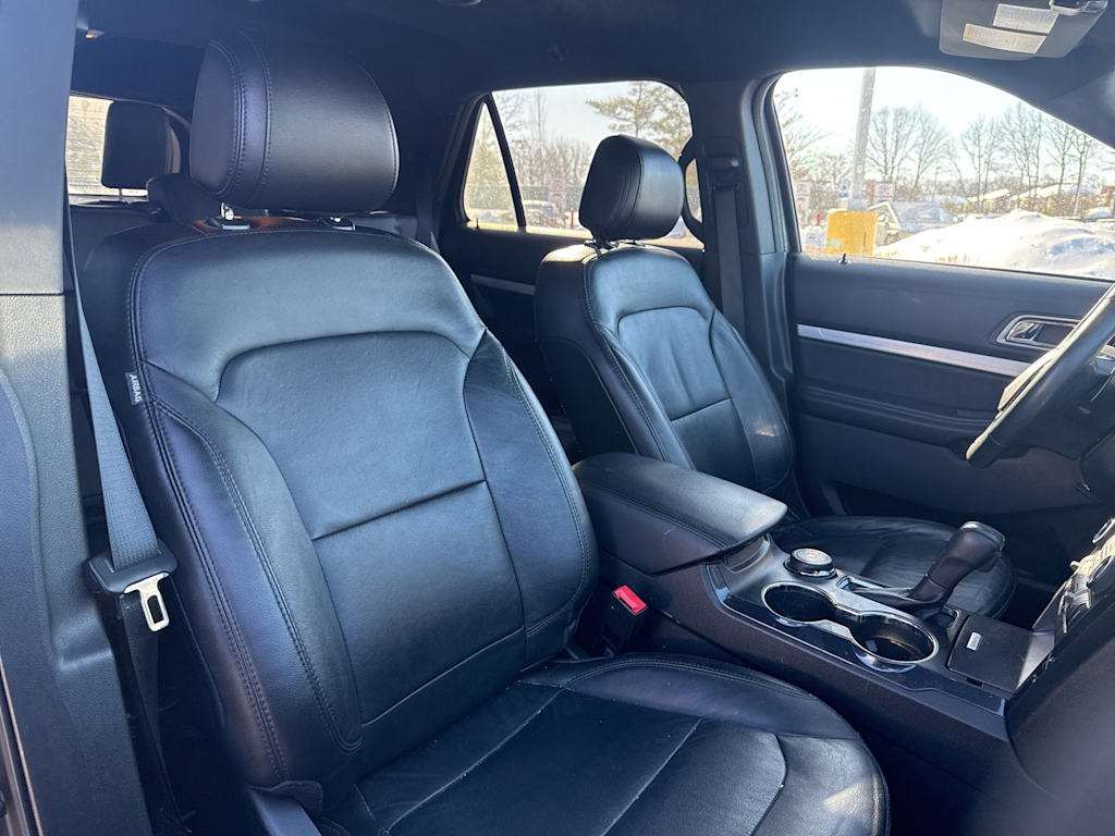 Thumbnail: 2017 Ford Explorer - 10