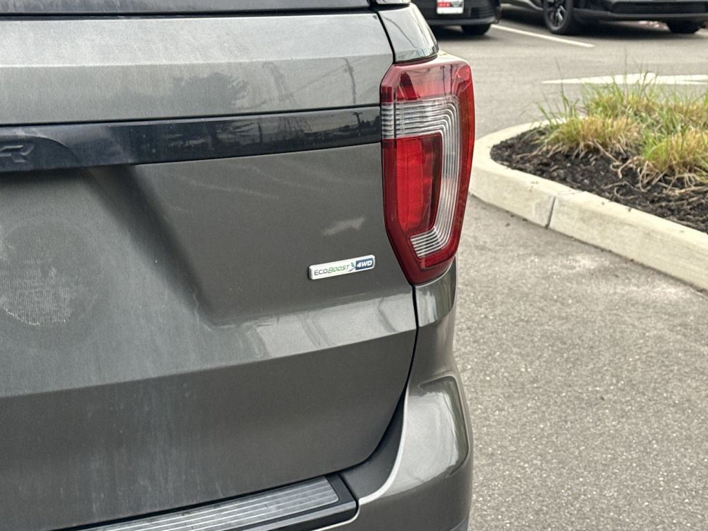 Thumbnail: 2018 Ford Explorer - 18