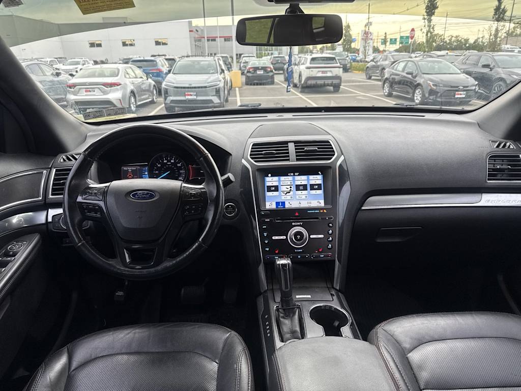 Thumbnail: 2018 Ford Explorer - 12