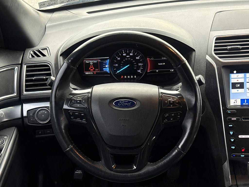 Thumbnail: 2018 Ford Explorer - 11