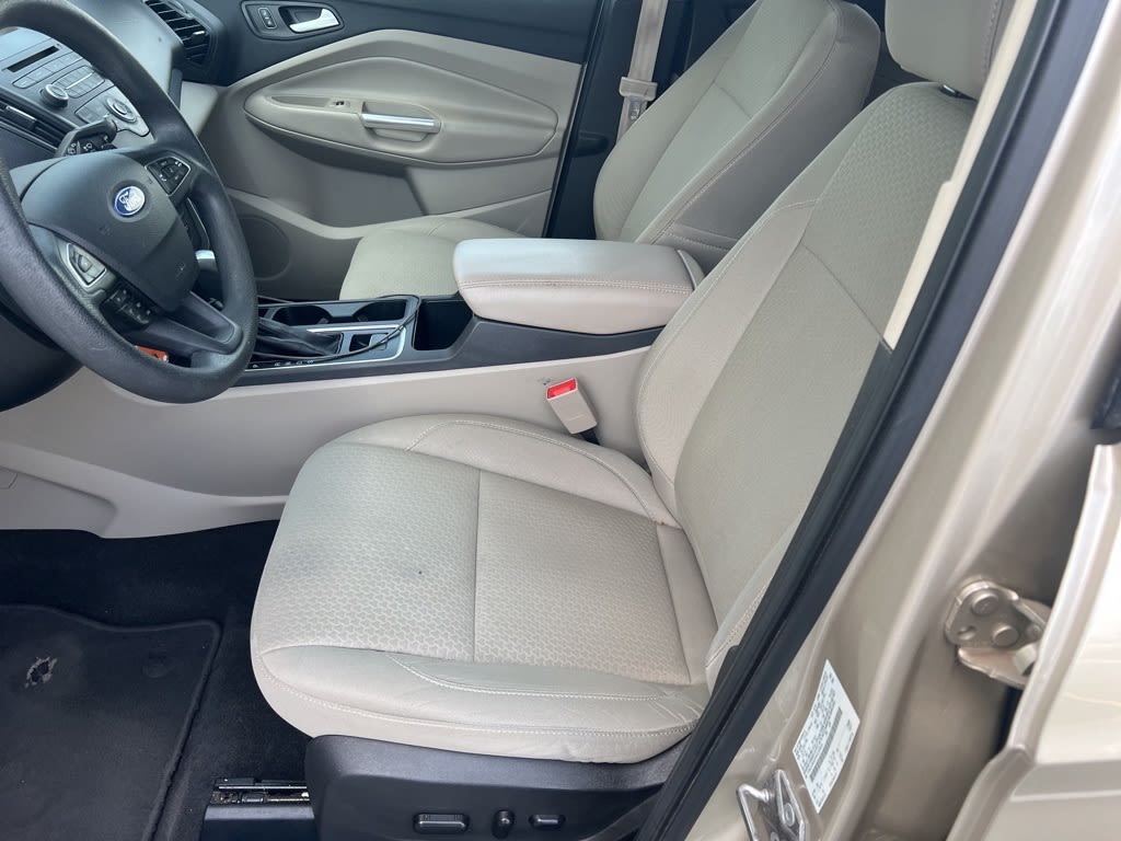 2017 Ford Escape SE 6