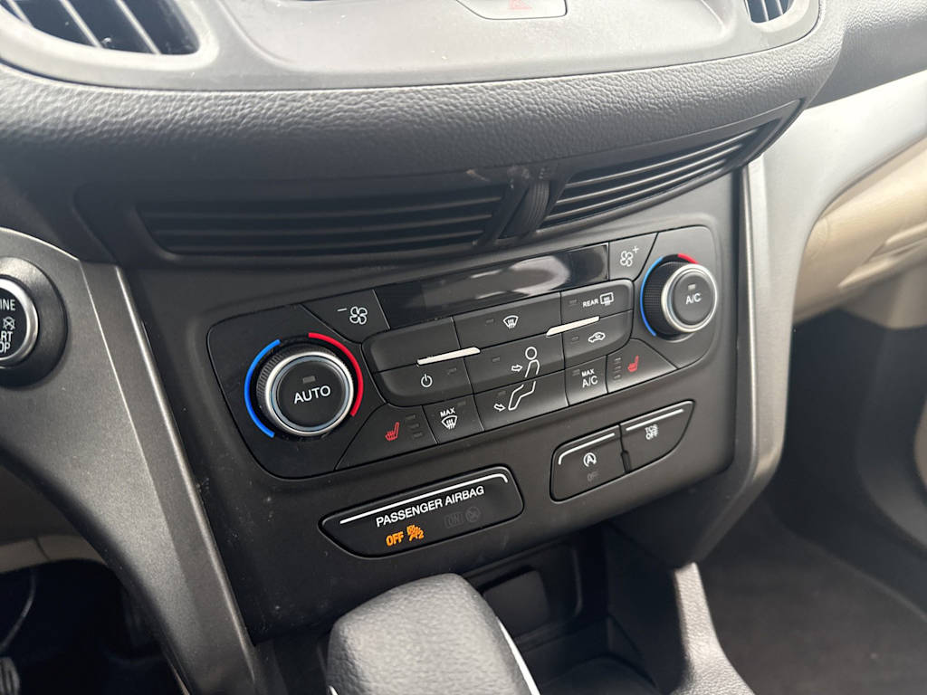 Thumbnail: 2019 Ford Escape - 23