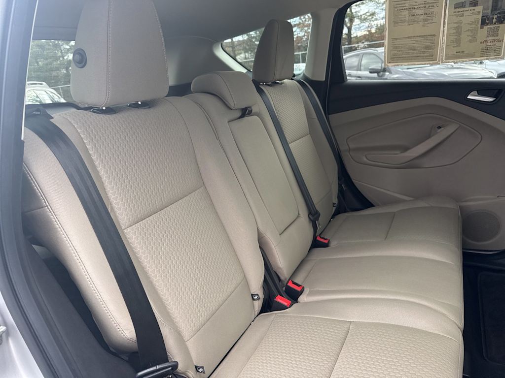 Thumbnail: 2019 Ford Escape - 20