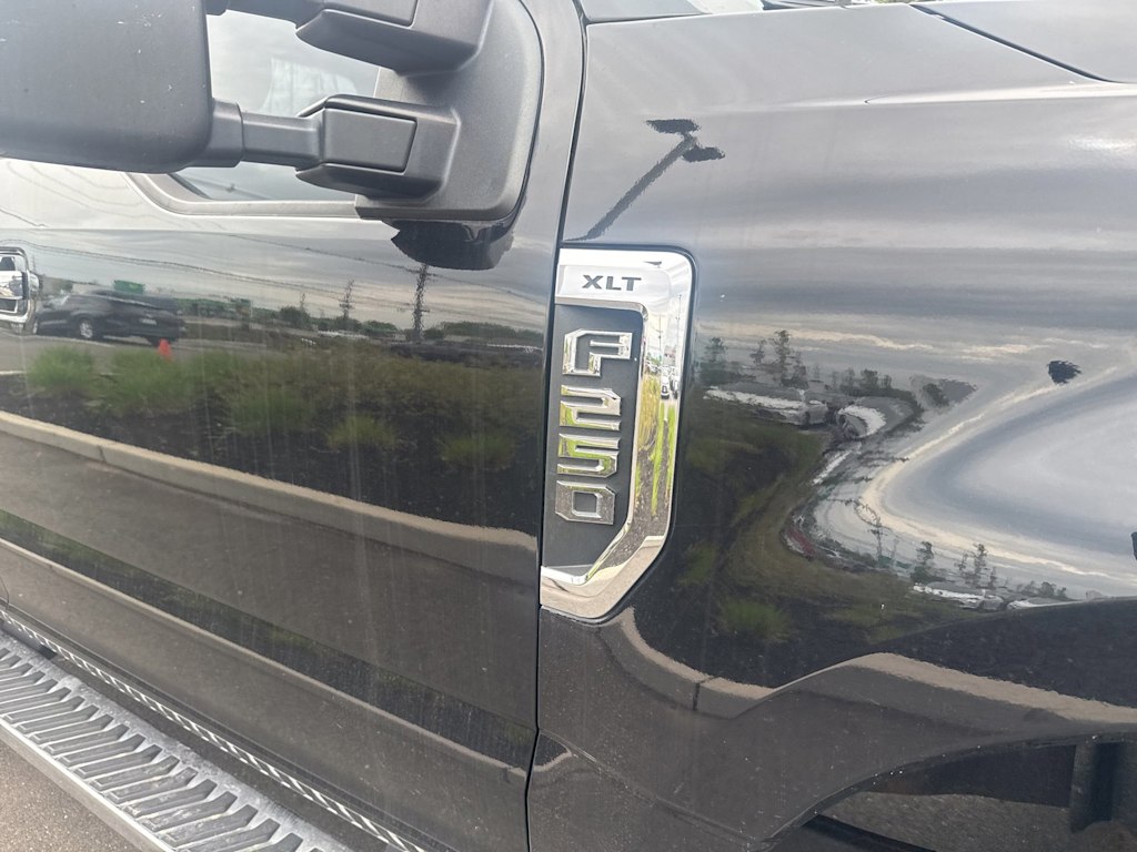 Thumbnail: 2018 Ford F-250 - 20