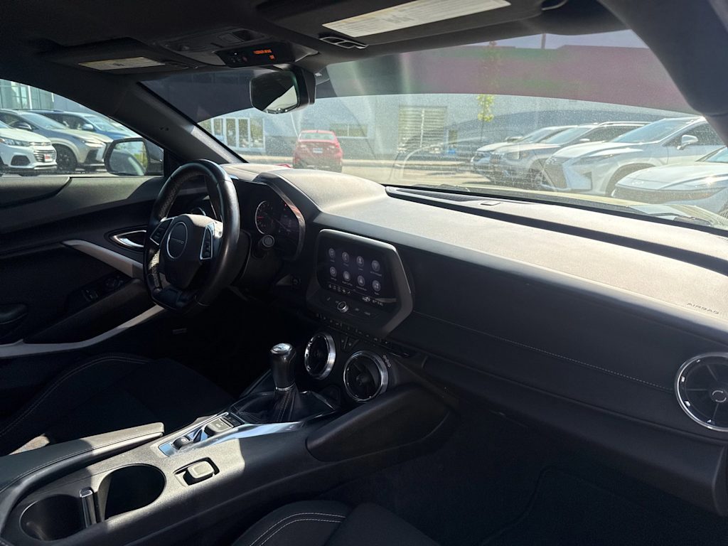 Thumbnail: 2019 Chevrolet Camaro - 8