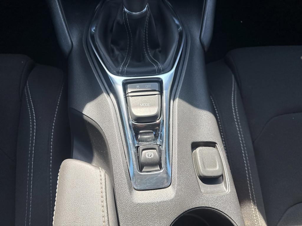 Thumbnail: 2019 Chevrolet Camaro - 26