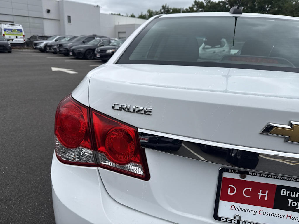 Thumbnail: 2015 Chevrolet Cruze - 19