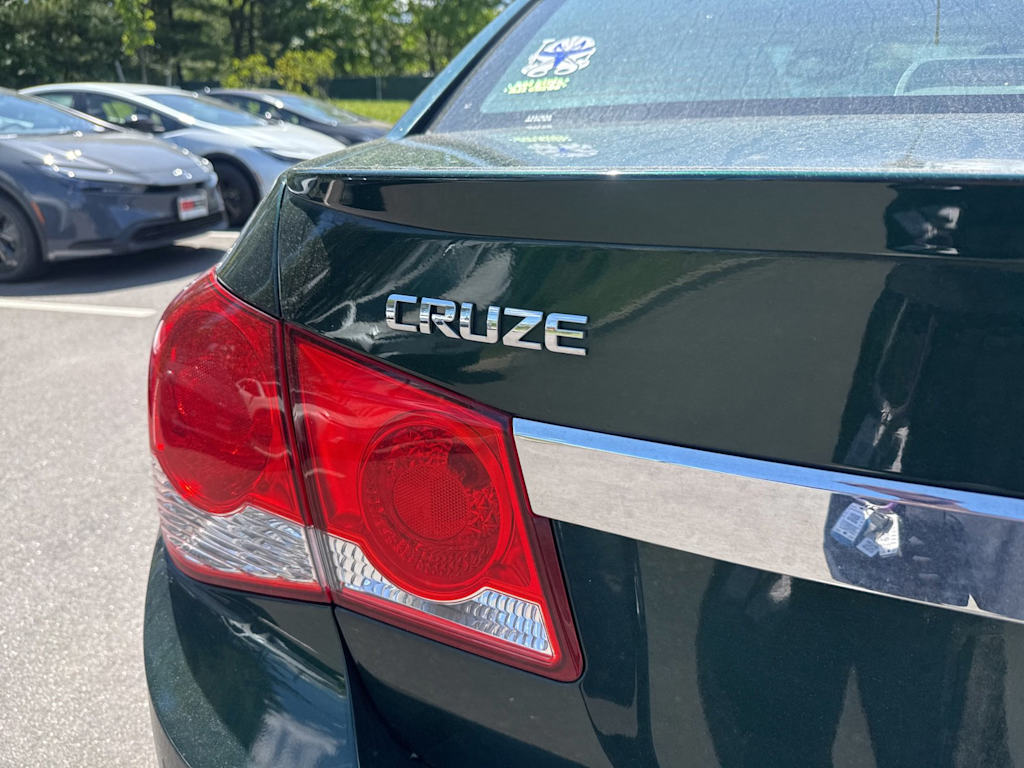 Thumbnail: 2015 Chevrolet Cruze - 6