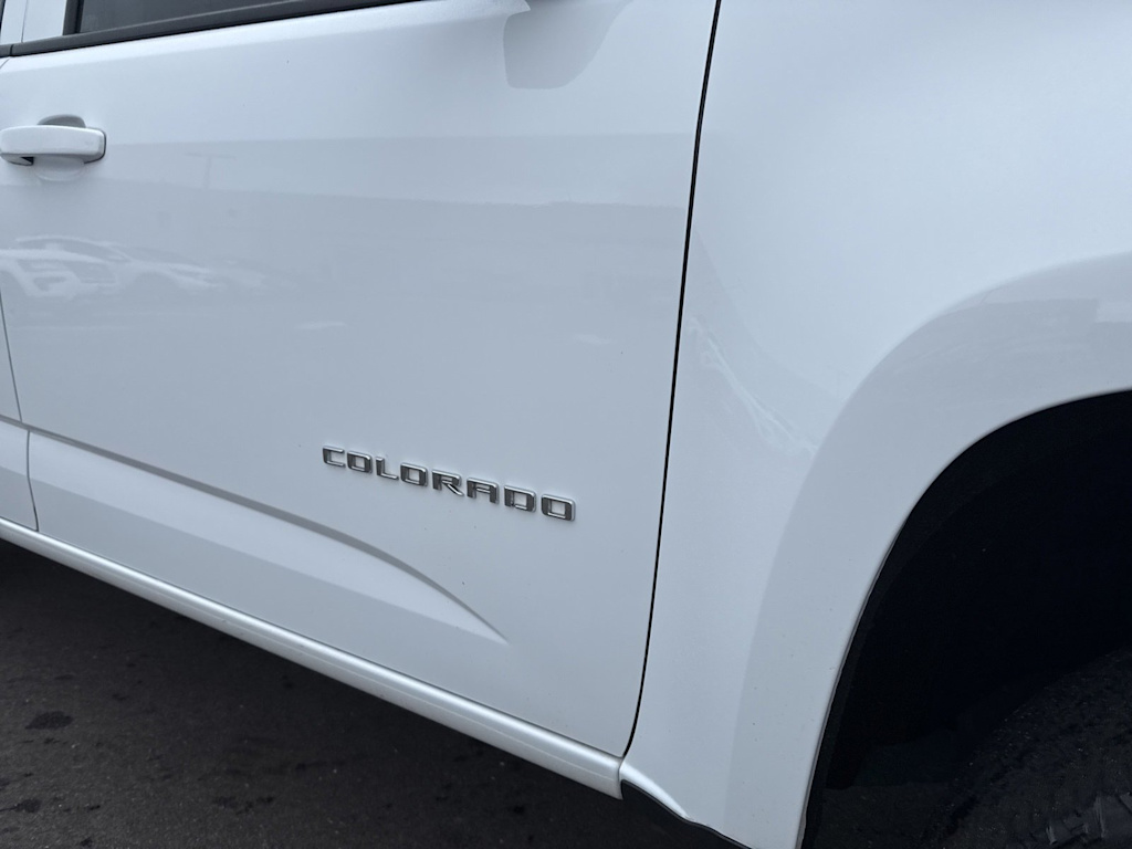 Thumbnail: 2022 Chevrolet Colorado - 6