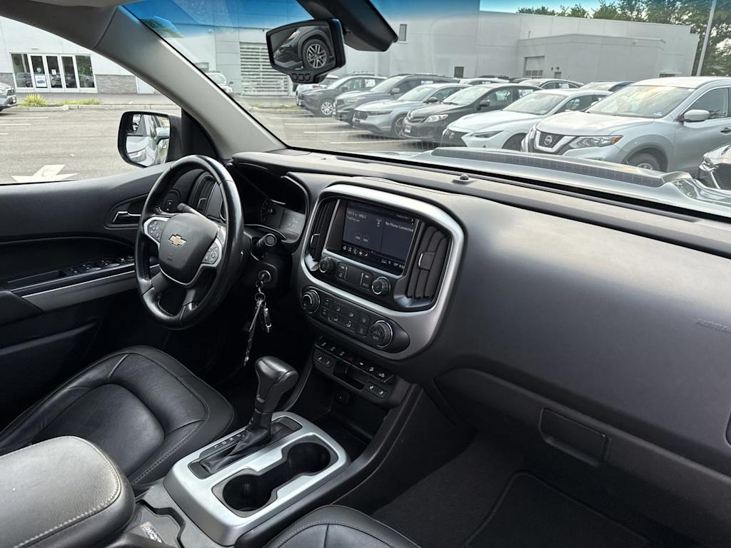 Thumbnail: 2021 Chevrolet Colorado - 8