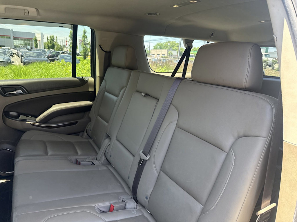 Thumbnail: 2017 Chevrolet Suburban - 11