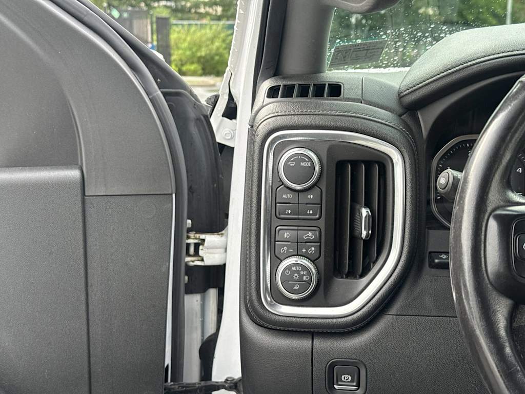 Thumbnail: 2020 GMC Sierra 2500 - 21
