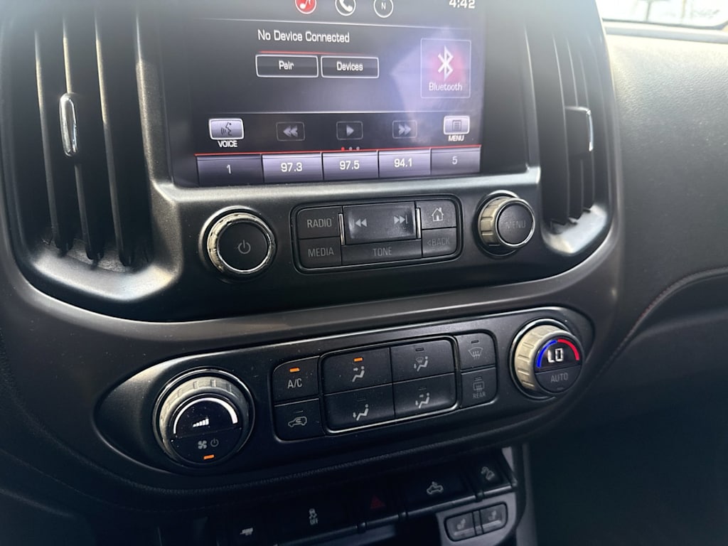 Thumbnail: 2015 GMC Canyon - 19