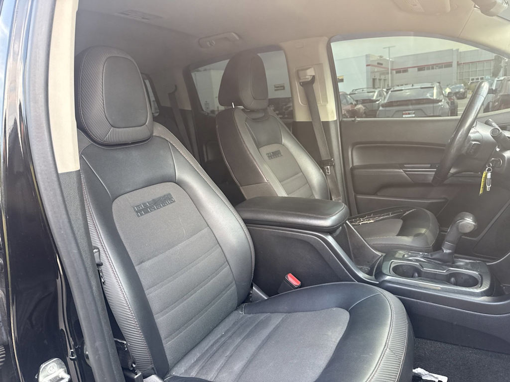 Thumbnail: 2015 GMC Canyon - 9