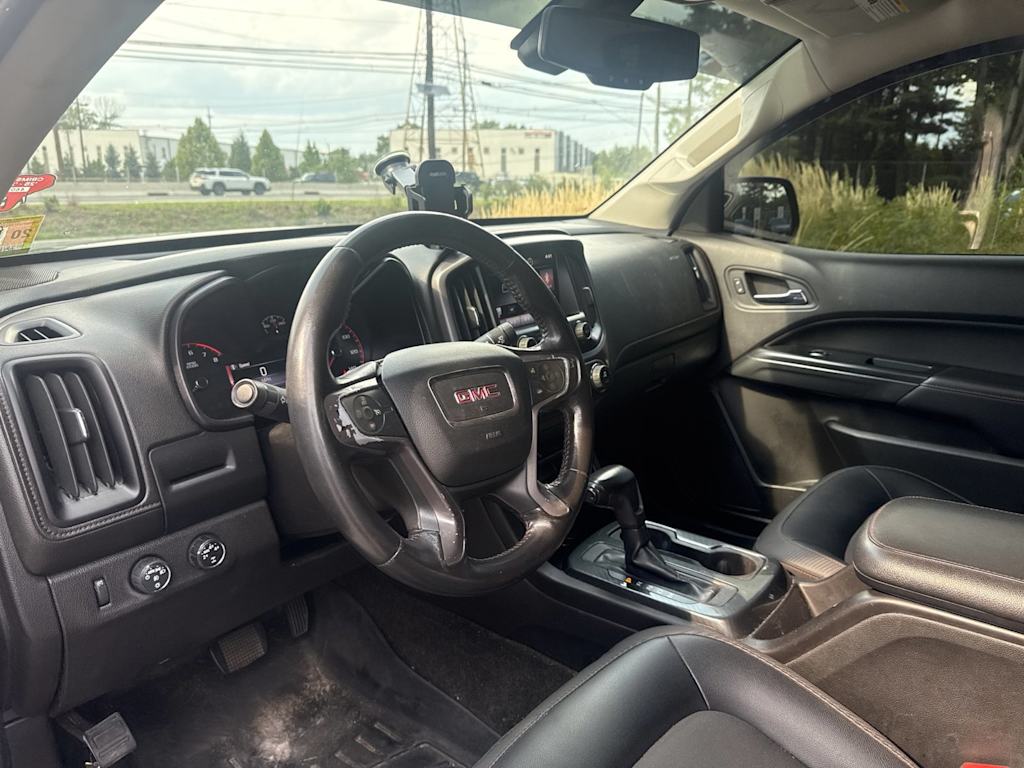 Thumbnail: 2015 GMC Canyon - 2