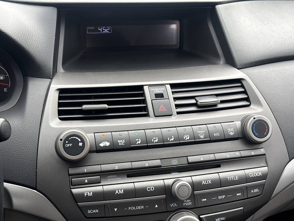 Thumbnail: 2012 Honda Accord - 20