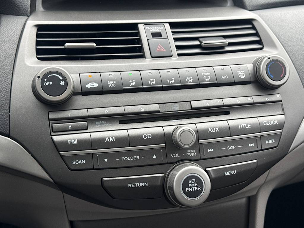 Thumbnail: 2012 Honda Accord - 21