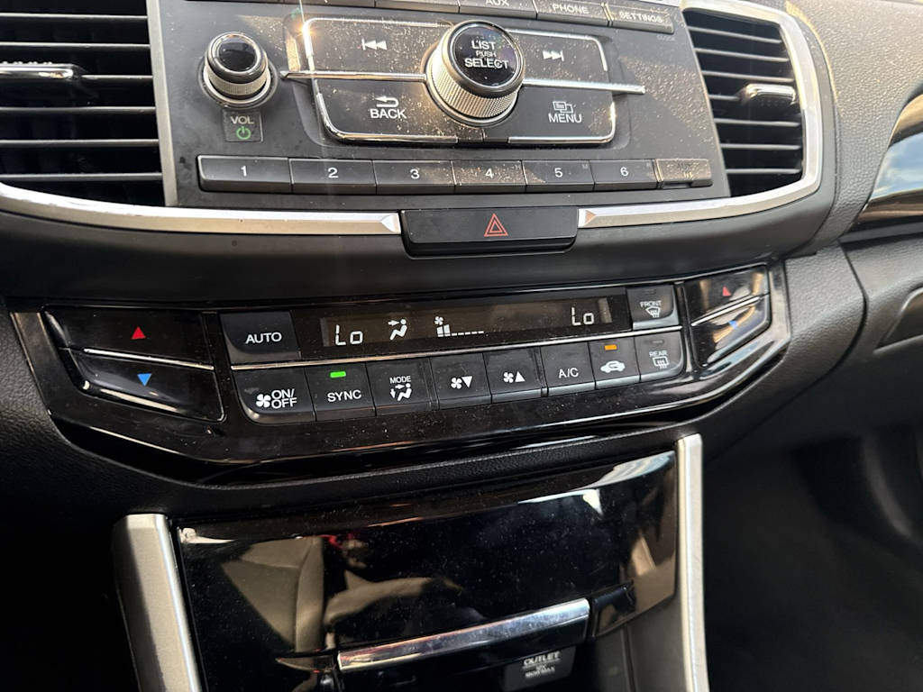 Thumbnail: 2017 Honda Accord - 22