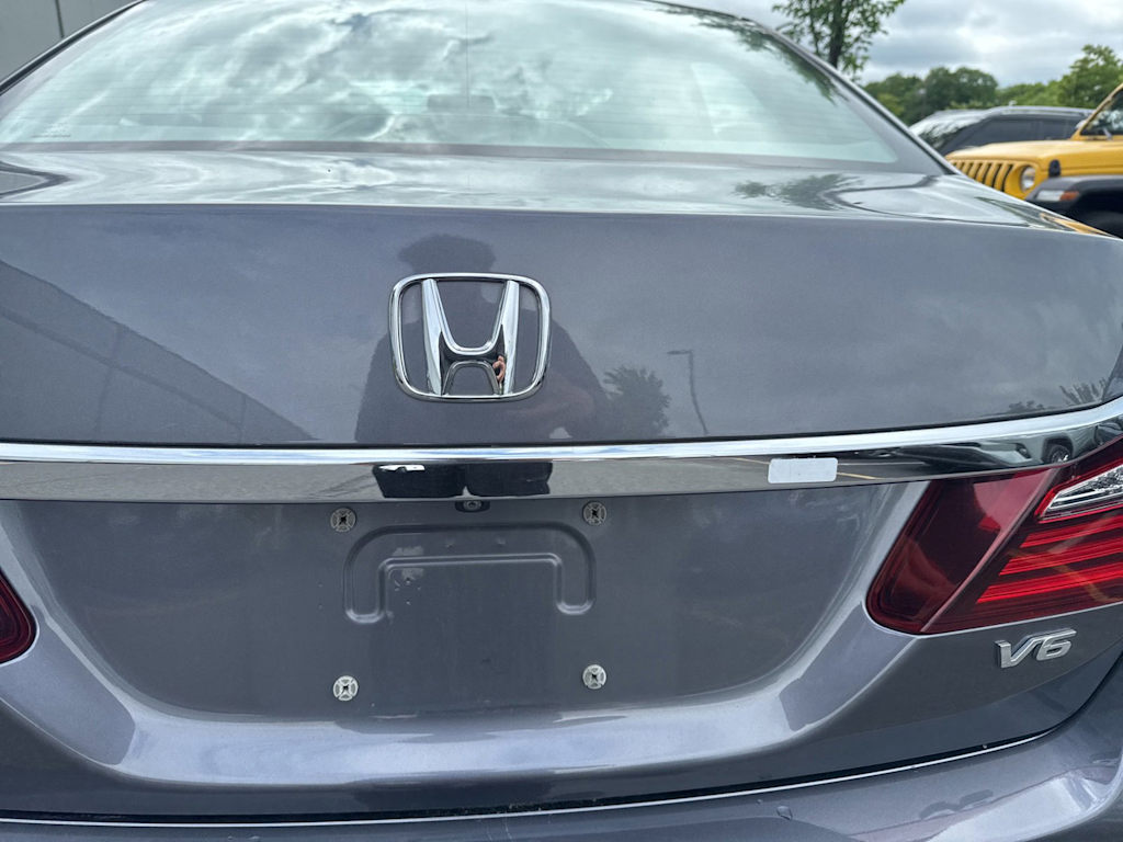 Thumbnail: 2016 Honda Accord - 12