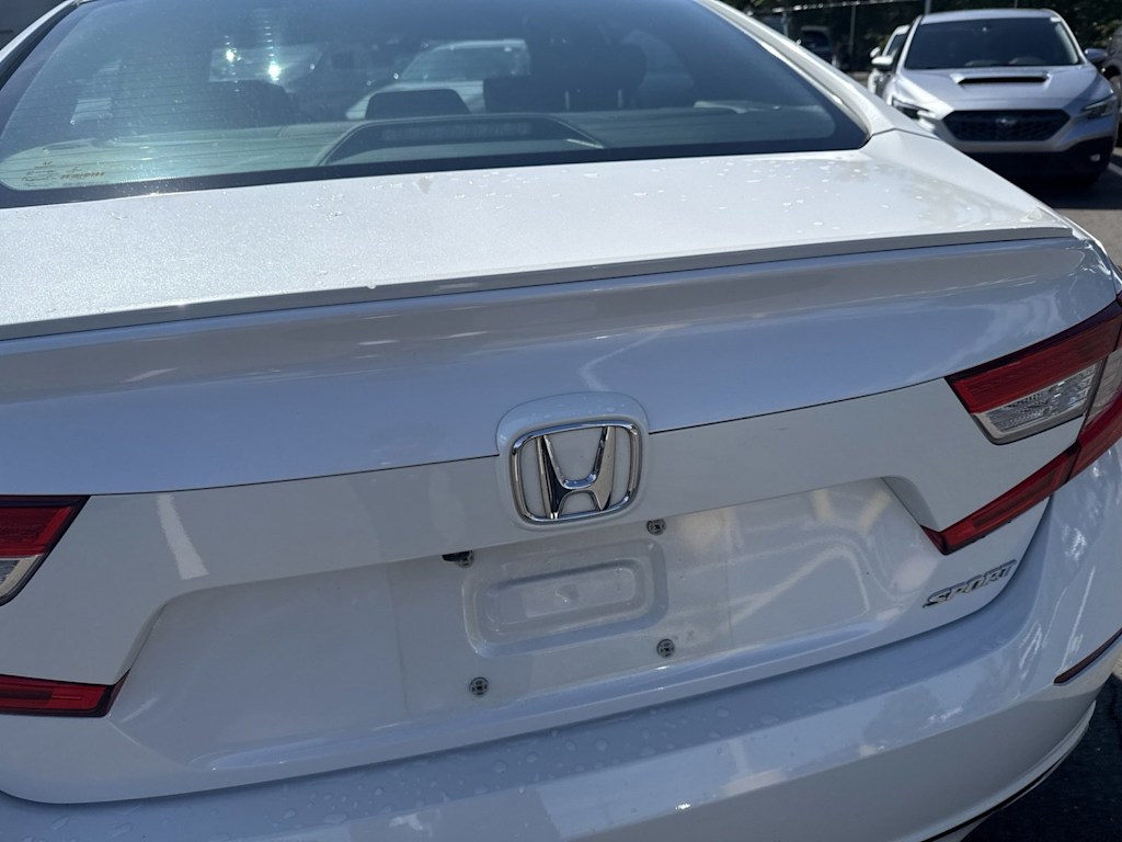 Thumbnail: 2018 Honda Accord - 17