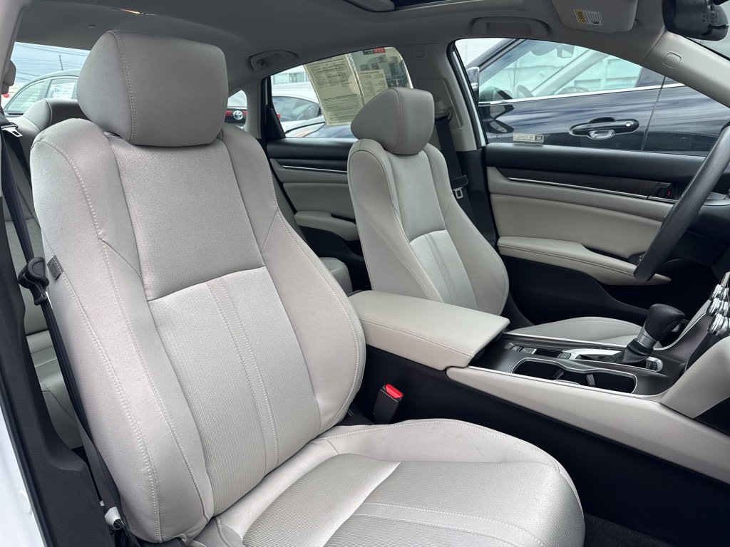 Thumbnail: 2020 Honda Accord - 9