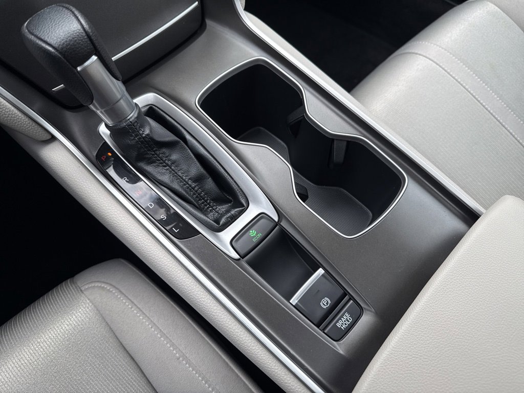 Thumbnail: 2020 Honda Accord - 14