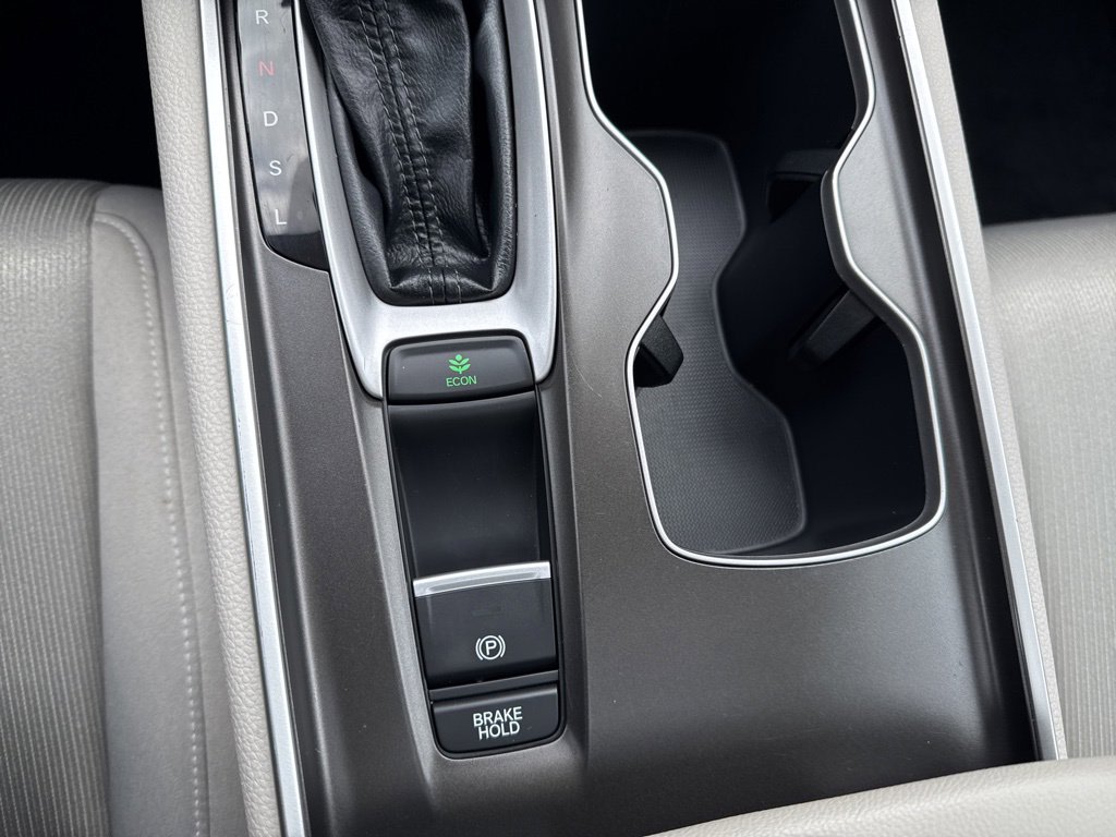 Thumbnail: 2020 Honda Accord - 22