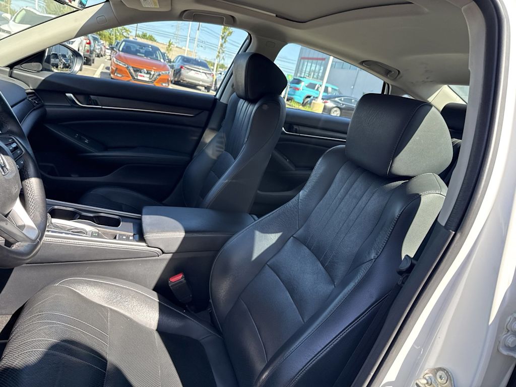 Thumbnail: 2018 Honda Accord - 10