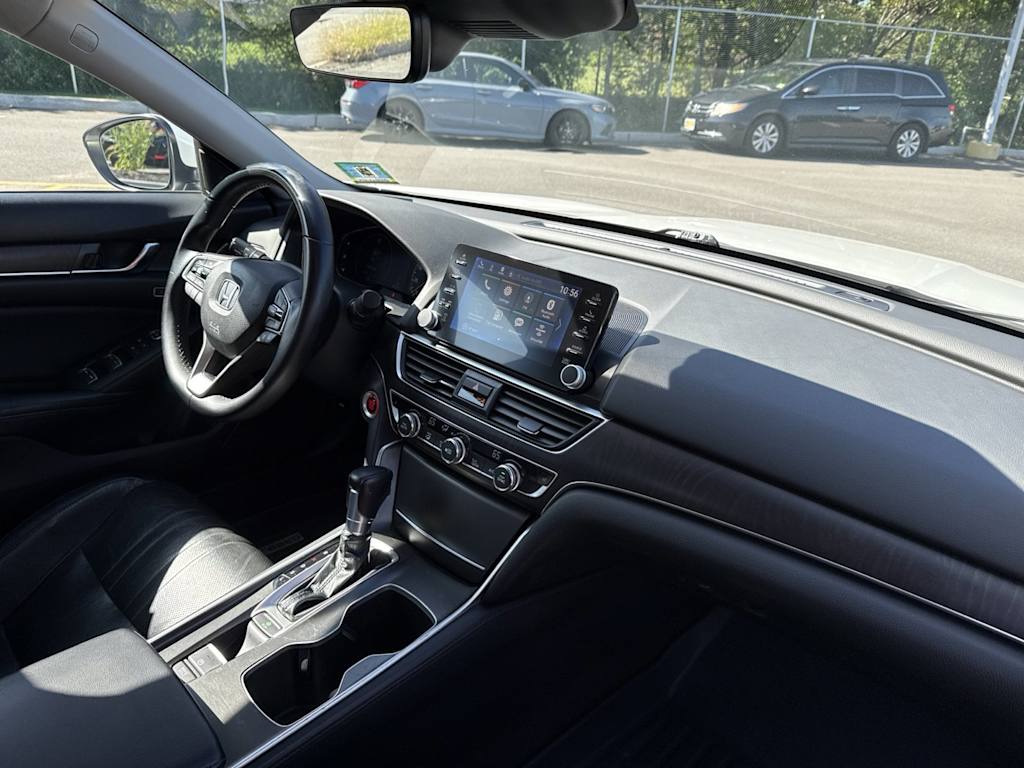 Thumbnail: 2018 Honda Accord - 8