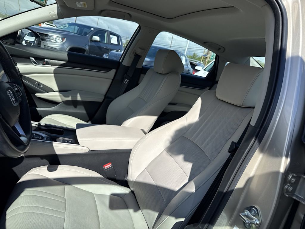 Thumbnail: 2020 Honda Accord - 8