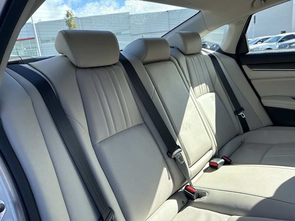 Thumbnail: 2020 Honda Accord - 20