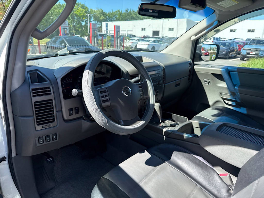 Thumbnail: 2006 Nissan Titan - 2